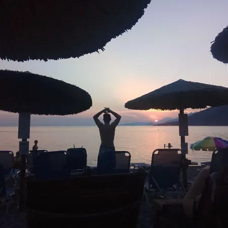 Grandma Vasiliki To Let - 6